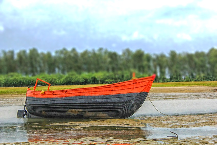 CB Boat Manipulation Background HD Download