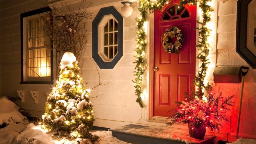 Christmas Door HD Background Wallpaper