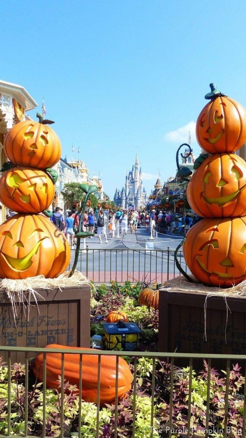 Disney Halloween Phone Mobile Wallpaper HD