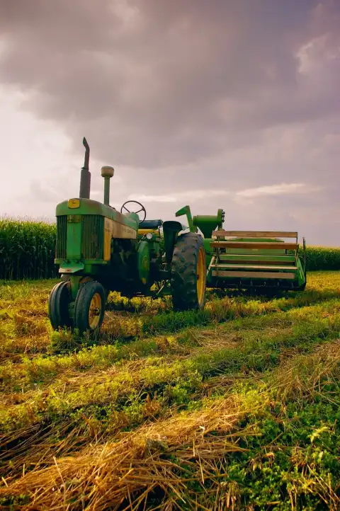 Farm Field Background HD Download