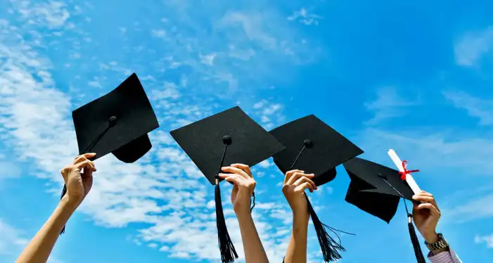 Graduation Cap Wearing People Background HD Images