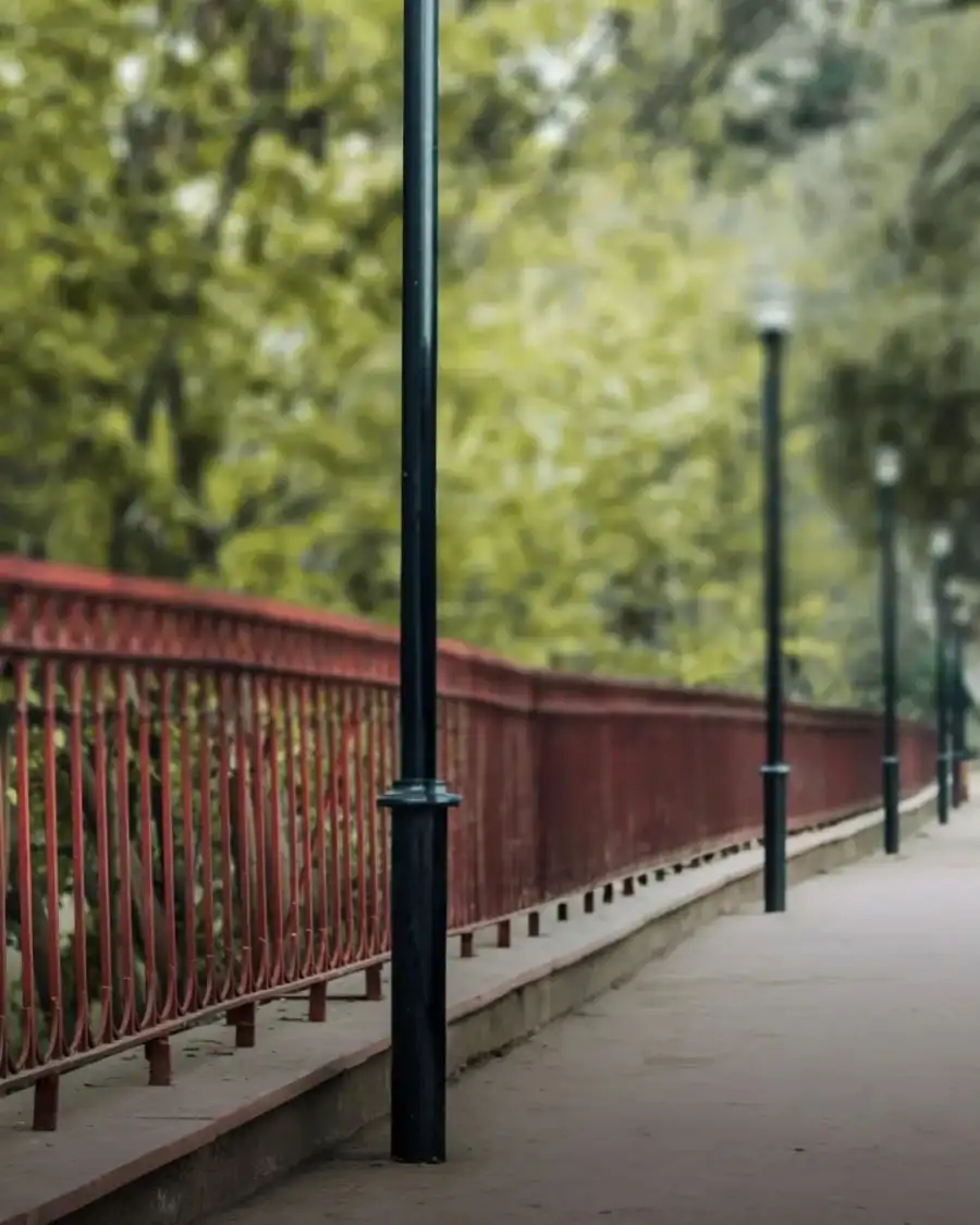 New Photo Editing Red Bridge With A Black Pole Background