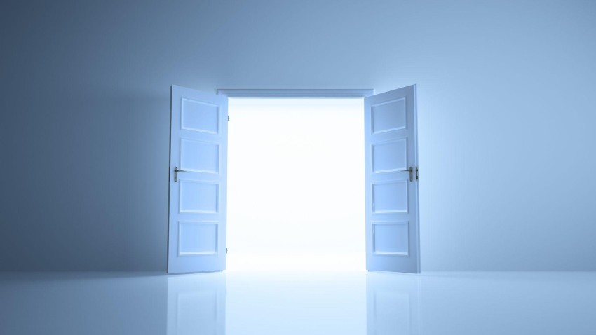 Open Door HD Background Wallpaper Image