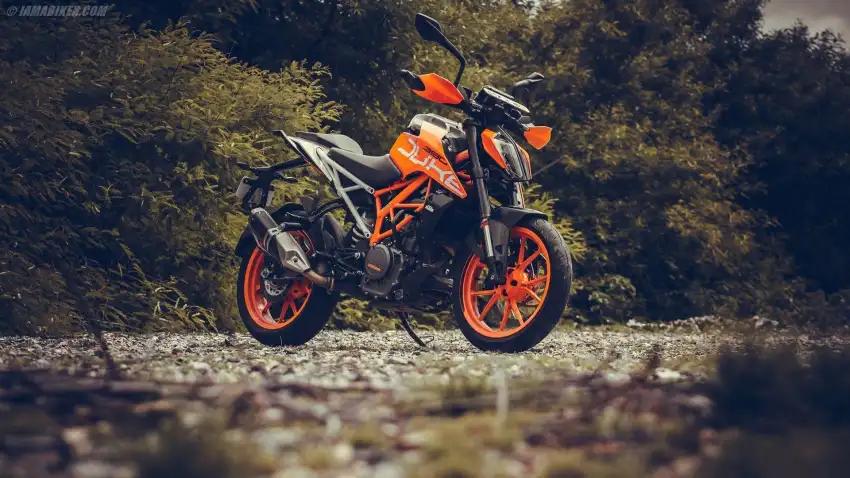 Orange Duke KTM Background HD Download Free