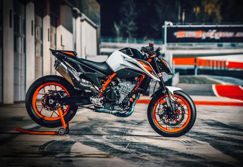 Thumbail Of KTM Bike Editing Background