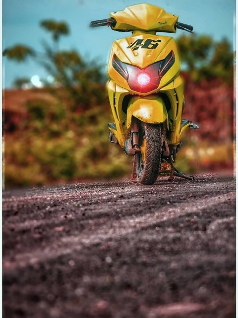 Scooty CB Bike Background Download