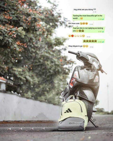 Vijay Mahar Scooty Background