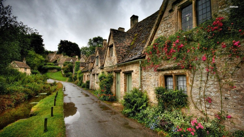 Village Road Home Background HD Download