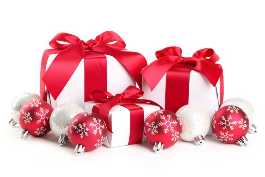 White Christmas Gift Box  HD Background Wallpaper