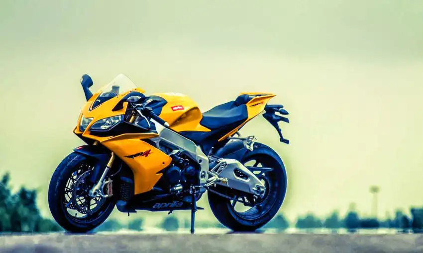 Yellow Pulsar Bike Editing Background HD Download